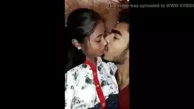 desi college lovers passionate kissing with standing sex