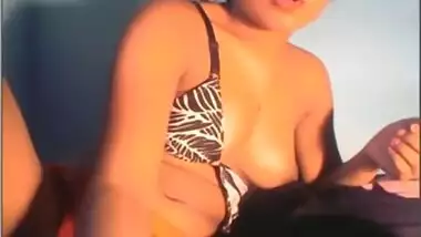 Solo XXX video of Indian lovely with naked breast masturbating pussy