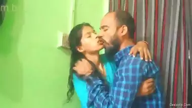 Desi Bhabi Bharti Fucked Hard With Kissing