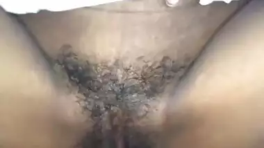Indian aunty gets fucked in hairy pussy. Hot desi whore