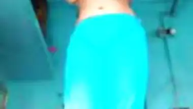 Desi Village Girl Showing her Big Boobs and Pussy