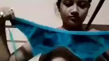 380px x 214px - Beautiful indian girl wearing dress indian sex video