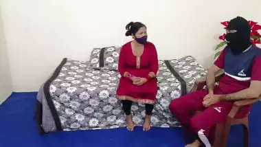 Sexy Indian Maid Blowjob Sucking Dick Of her Boss