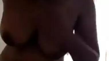 Nude South Indian Bhabhi Lovely BJ Video