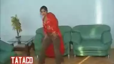 Pakistani Mujra With Boobs Show