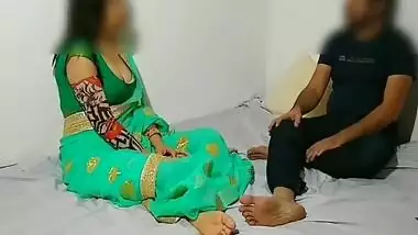 New Desi Pakistani Village Hot Gril Housewife Hard Sex