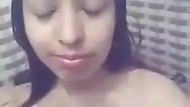 Mumbai College girl taking a selfie video of her hot body