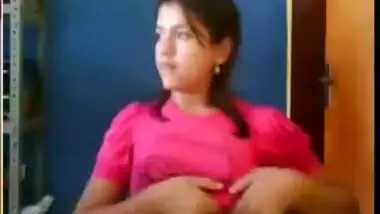 Brinda Sexy Indian Girl - Movies.