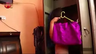 Teen bollywood girl masturbate on cam indian sex video