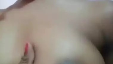 Cute Desi Girl Record Nude Selfie