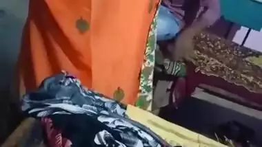 Desi Saree Bhabhi Changing