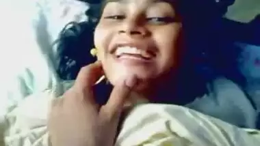 mallu girl shows her tits to bf