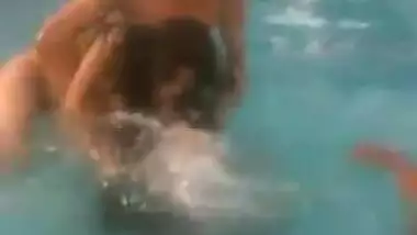 Pakistani Couple In Pool - Movies. video2porn2