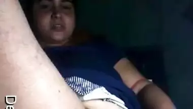 horny indian bhabi mustbration with kheera