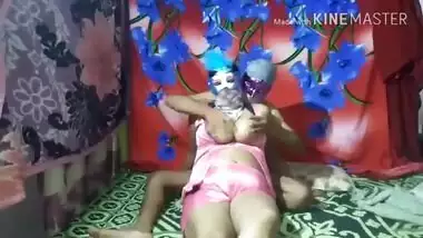 Hot horny Indian mature aunty Sougandha fun with her devar