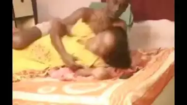 Young mallu maid home sex with aged owner and making free porn clip