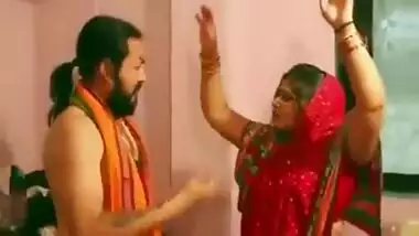 mallu bhabi fucked by hindu monk