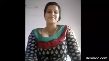 Indian desi hot girl fucked with her lover