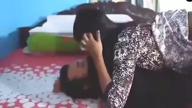 Hot Sali Ko X Video Dekte Hue Pakda Jija Ji Ne