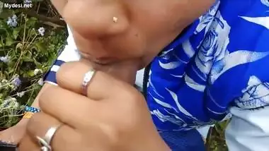 Desi village girl fucking outdoor