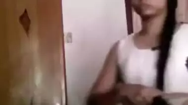 Indian girl films XXX video to know guys' opinion about her tits