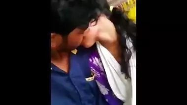 Desi village lover kissing seen