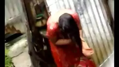 Bangla desi village girls bathing in Dhaka city HQ