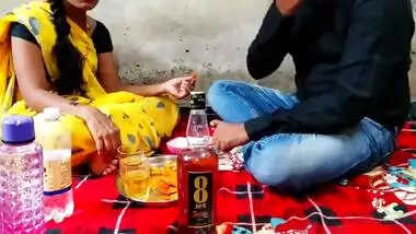 Desi bhabhi drinking a daru and doing sex in devar