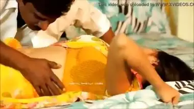 Desi Mamtha bhabi foreplay with boyfriend fucking pussy harder