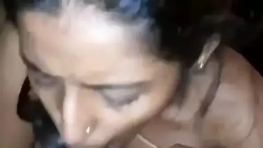 Bhabhi giving blowjob