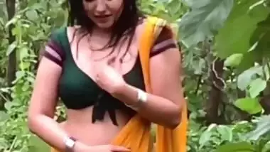 PALAK GANGELE BUSTY BABE HOT IN SAREE SEXY