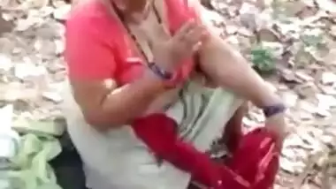 Desi old aunty