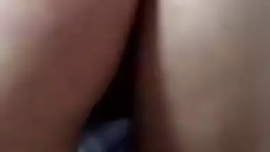 Big ass teen girl MMS video looks hot