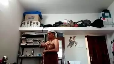 bhabhi in spy cam short clip mms