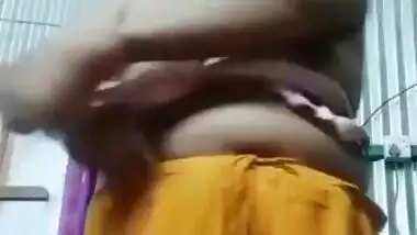 Today Exclusive -desi Bbw Bhabhi Shows Her Boobs And Pussy