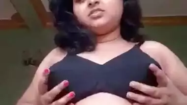 Desi village bhabi nice body