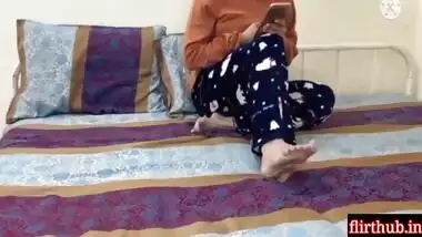 Sexy Biwi Ki Choti Behan Ke Sth Kari Chudai