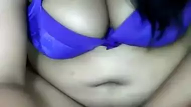 horny boobs southindian masturbating on cam