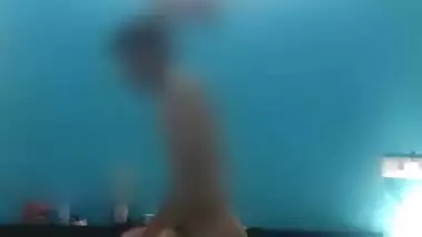 Indian girl get fucked by his boyfriend in Doggie style