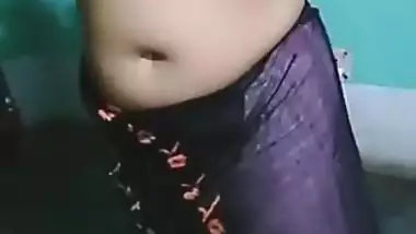 Mampi Bhabhi Hot Tango Live