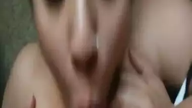 Paki bitch with nose piercing obtains XXX juice on tits and face