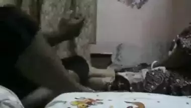 Desi pussy sex video of chubby wife from Gurgaon