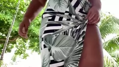 Chubby Indian Pussy Play In The Garden
