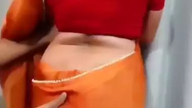 Man squeezes his big ass Bhabhi’s butt and boobs