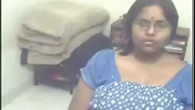 Maya aunty from Ahmedabad captured live on...