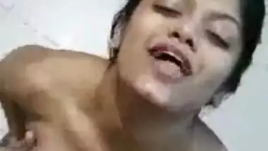 Dick loving Desi girl waits for her bfâ€™s cum splash