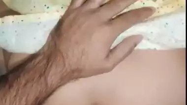 Desi Bhabhi wet pussy fucking