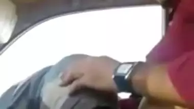 Desi Bhabhi cheating in Car with young caught pakistani aunt