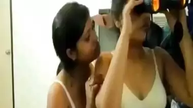 Porn sex video of a mature bhabhi enjoying lesbian sex with a college girl