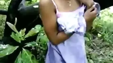 Young Sexy Ladki Making Love In Open